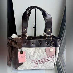 Juicy Couture Vintage Dreams Tote Bag